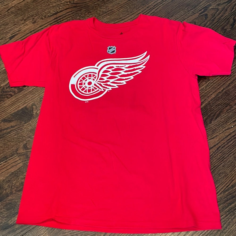 Detroit Red Wings Anthony Mantha Adidas Shirt